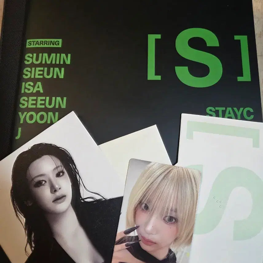 [BUNJANG] STAYC [S] Album (Full Set) Unsealed / 스테이씨 [S] 앨범 (풀구성) 단순개봉