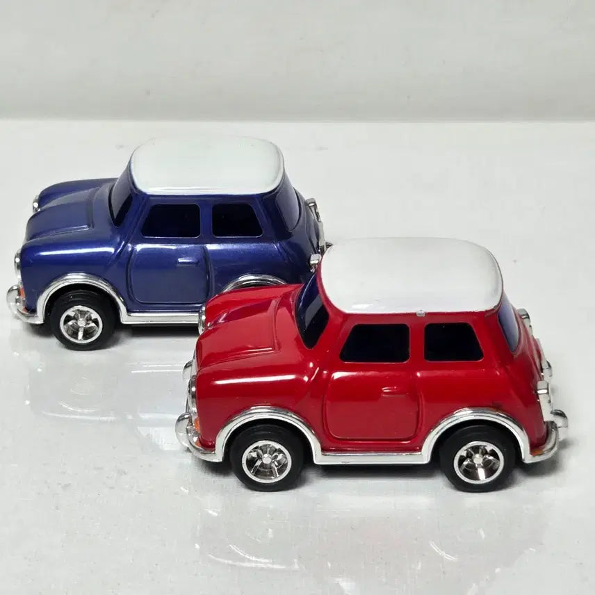 [BUNJANG] Friction Rubber Tire Mini Car Set (2-Unit) / 일본 미니 2대세트 양철 프릭션 고무타이어 미니카 세트  인테리어소품
