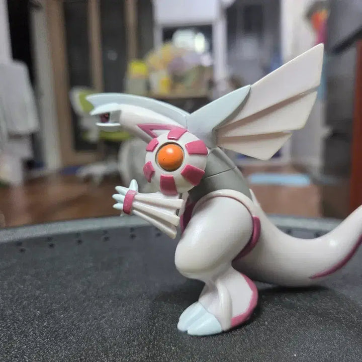 [BUNJANG] Takara Tomy Palkia Figure (Used) / 포켓몬 피규어 몬코레 중고 펄기아 타카라토미