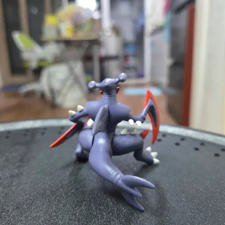 [BUNJANG] Takara Tomy Pokémon Moncolle Mega Garchomp Figure (Used) / 포켓몬 피규어 몬코레 중고 메가한카리아스 타카라토미