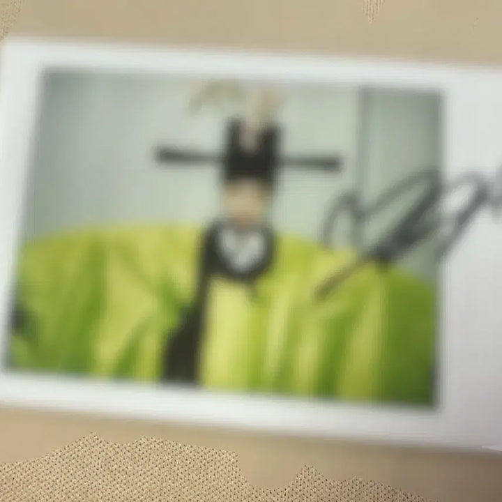 [BUNJANG] GFRIEND Yerin Signed Polaroid / 여자친구 예린 싸인폴라 팔아요