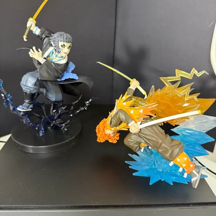 [BUNJANG] Demon Slayer Zenitsu &amp; Kaigaku Figures Bundle Set / 귀멸의 칼날 젠이츠 카이가쿠 피규어 일괄
