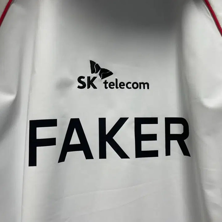 [BUNJANG] T1 2024 Worlds Jacket Faker Edition / 2024 T1 유니폼 월즈 자켓 페이커 M사이즈