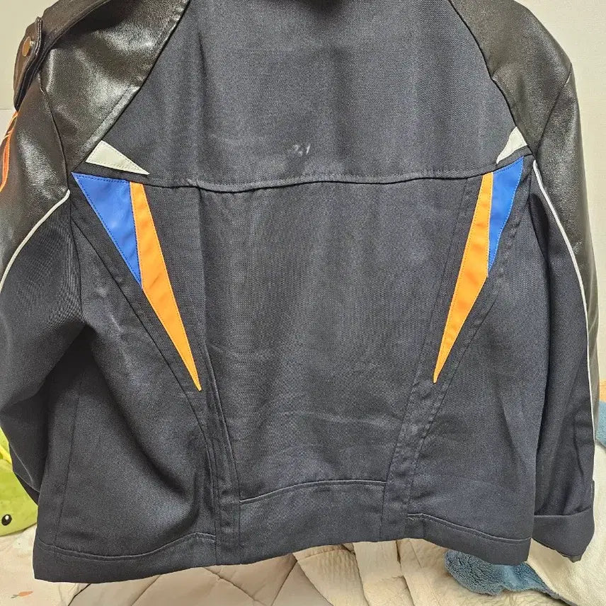 [BUNJANG] Howju DAA Jacket (Size L) / 하우주 DAA 자켓