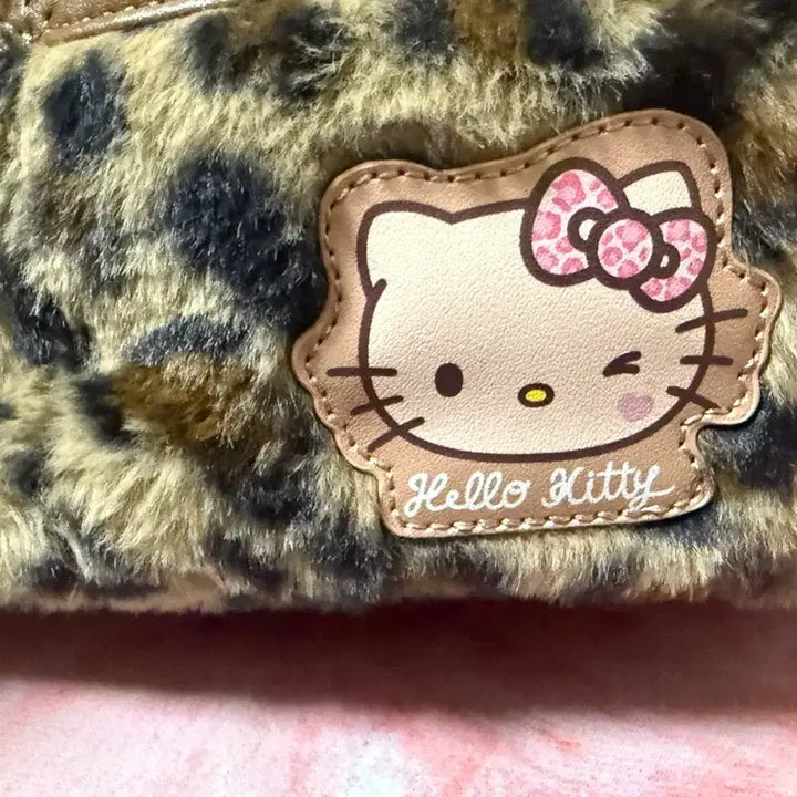 [BUNJANG] Aveil Hello Kitty Leopard Print Storage Box (Genuine) / (정품) 아베일 헬로키티 호피 수납함