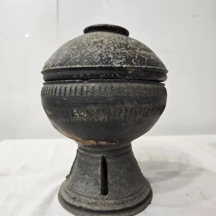 [BUNJANG] Vintage Korean Earthenware Jar / 토기합