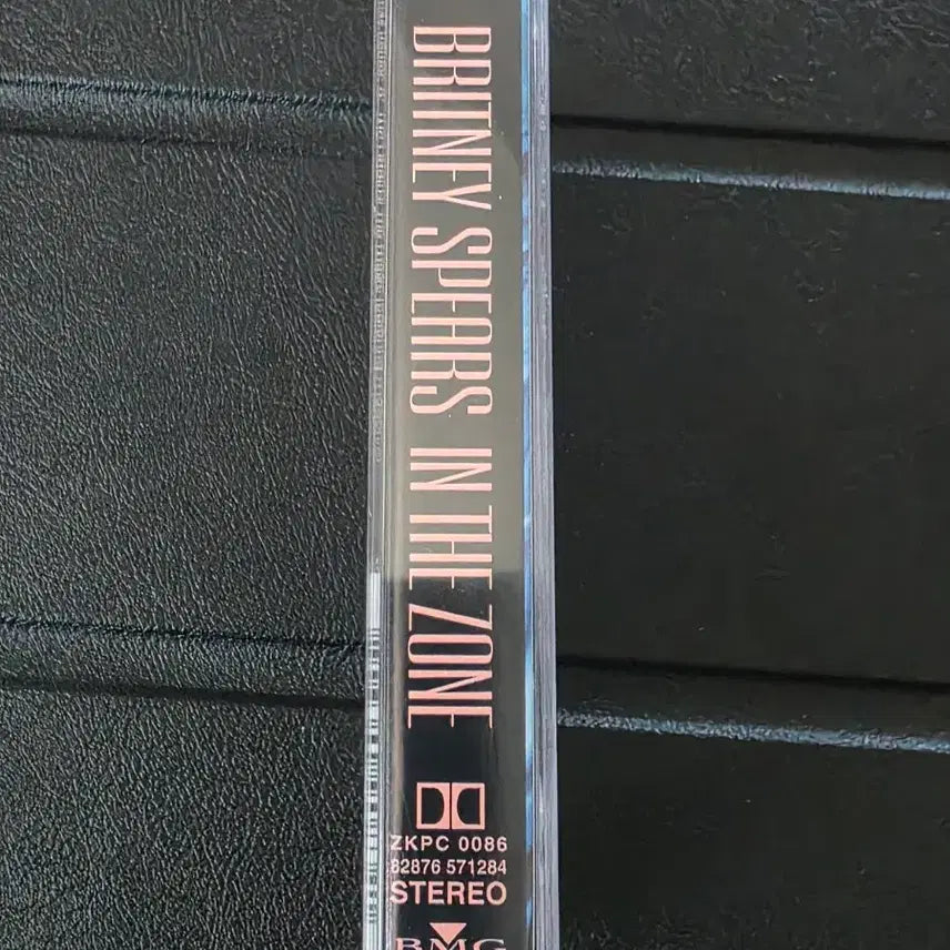 [BUNJANG] Britney Spears In The Zone Cassette Tape / 브리트니 스피어스 카세트테이프
