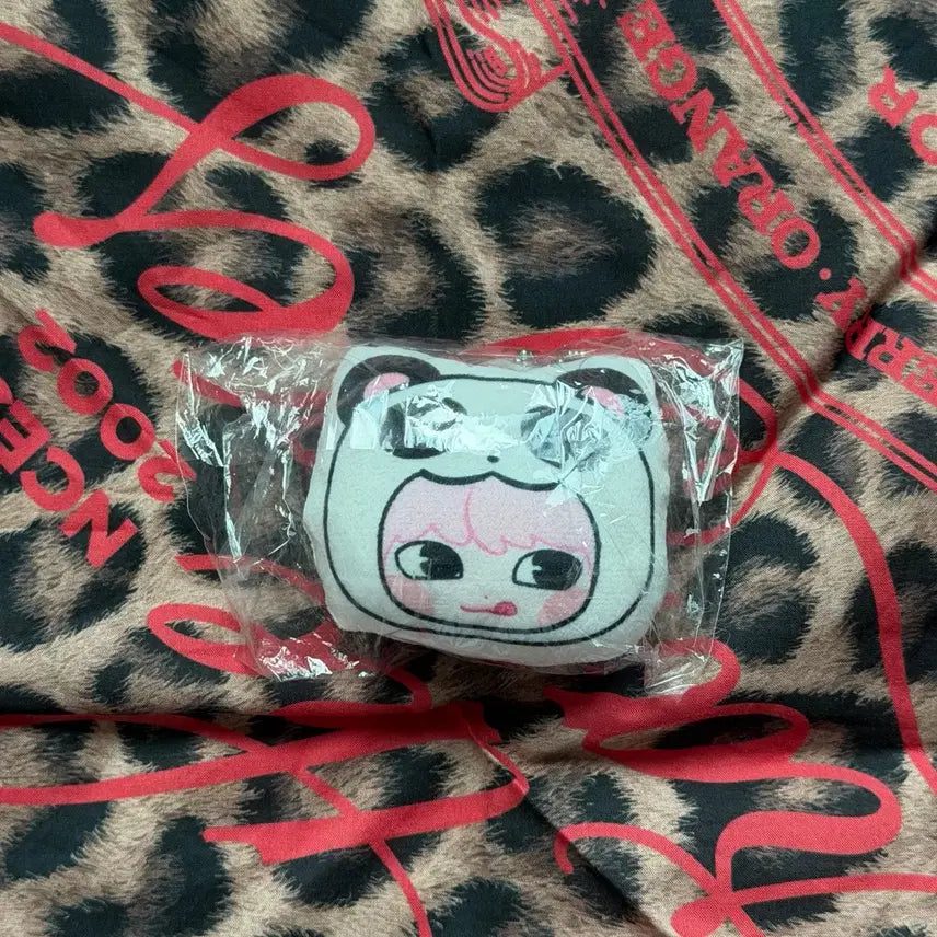 [BUNJANG] NICHOLAS Lucky Draw Cushion Keyring / 니콜라스 생카 럭드 쿠션키링