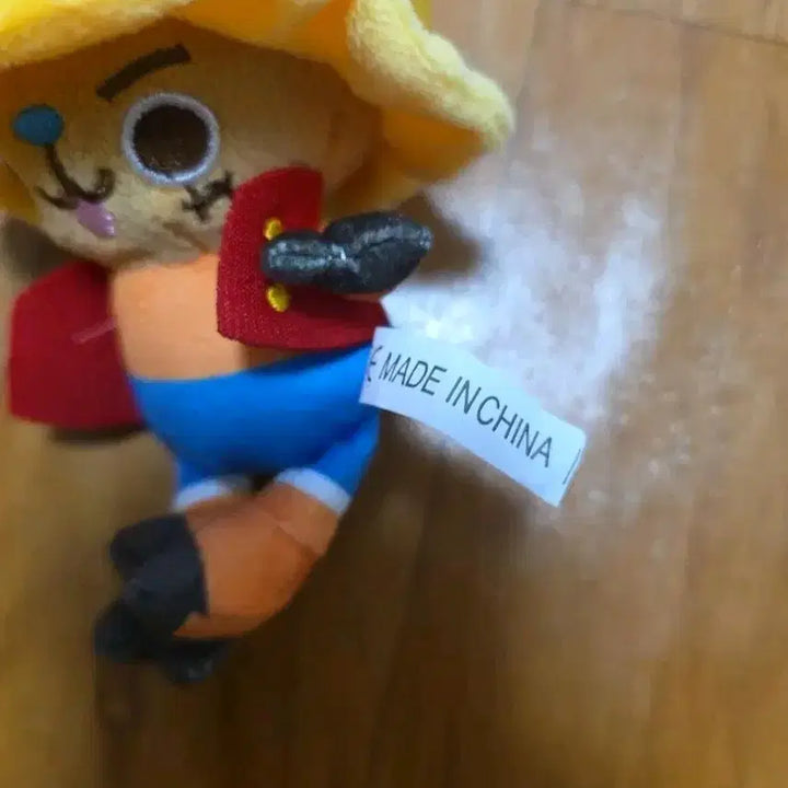 [BUNJANG] One Piece Chopper Yellow Hat Plush Keychain / 원피스 쵸파 노란모자 봉제인형 키링 열쇠고리