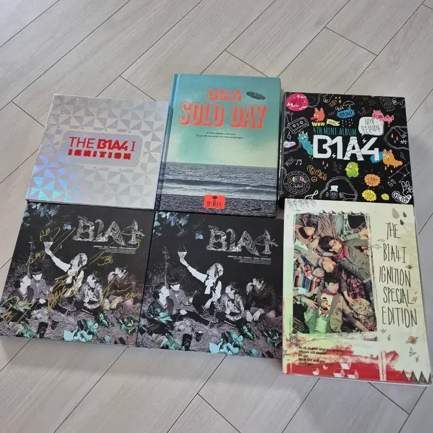 [BUNJANG] B1A4 Autographed Album Bundle Set / 친필사인 B1A4 앨범 일괄 판매 배송비포함