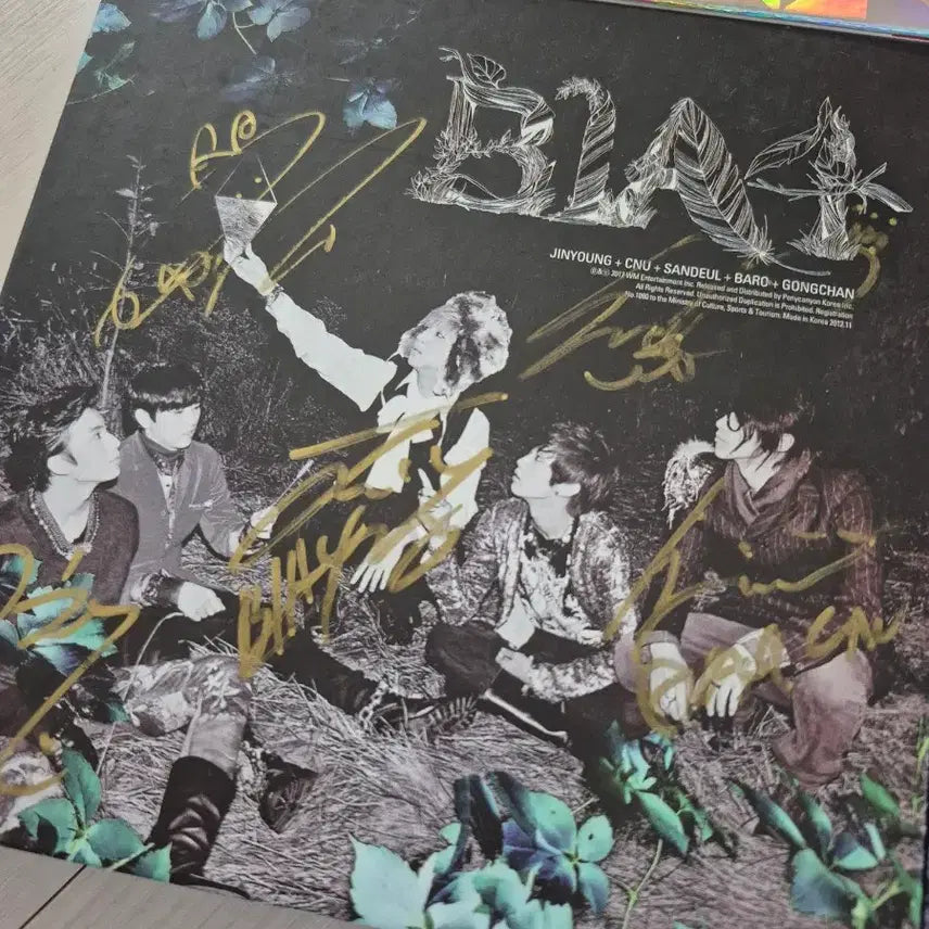 [BUNJANG] B1A4 Autographed Album Bundle Set / 친필사인 B1A4 앨범 일괄 판매 배송비포함