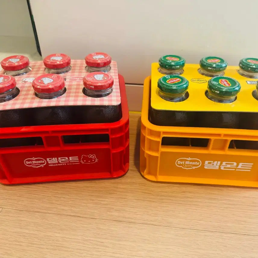 [BUNJANG] Del Monte Hello Kitty 6-Pack Mini Juice Bottles Set / 델몬트 헬로키티 6입 세트 / 델몬트 6입 세트