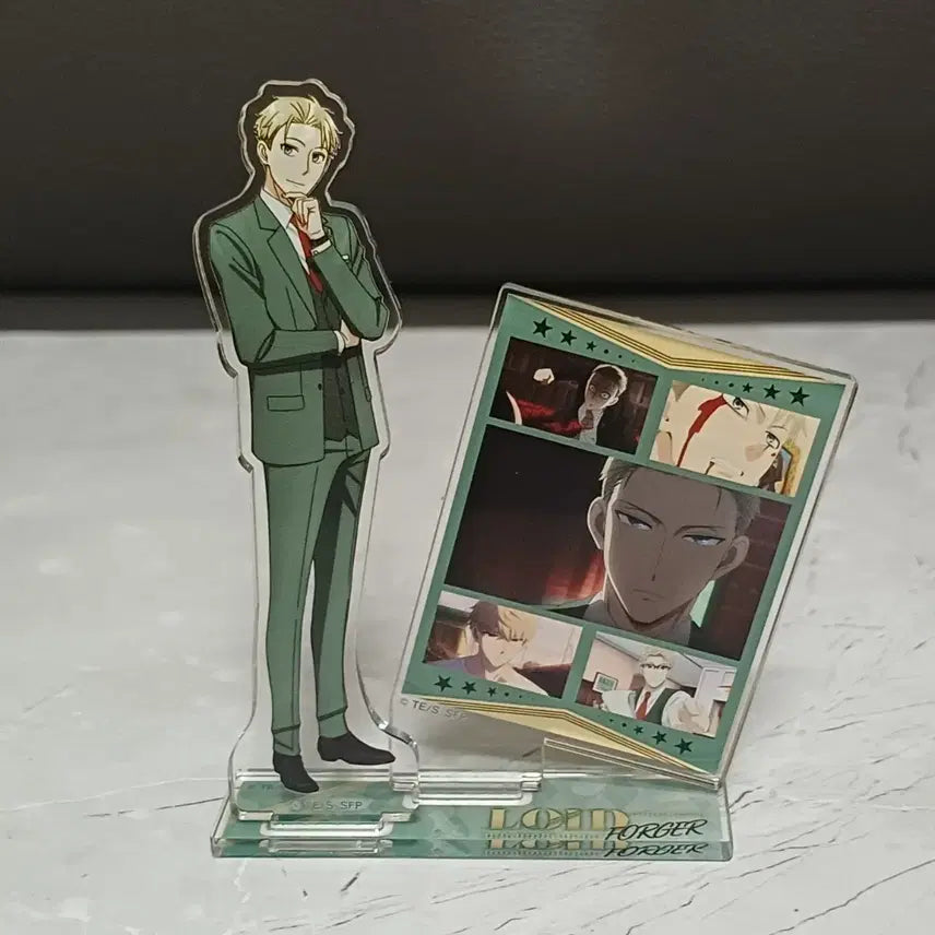 [BUNJANG] Spy x Family Loid Forger Acrylic Stand / 카도카와 스파이패밀리 로이드 포저 아크릴 스탠드