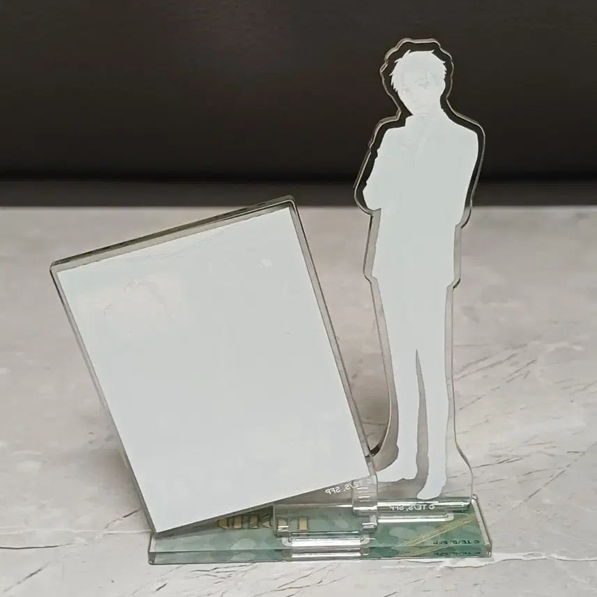 [BUNJANG] Spy x Family Loid Forger Acrylic Stand / 카도카와 스파이패밀리 로이드 포저 아크릴 스탠드