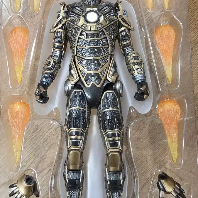 [BUNJANG] Hot Toys Iron Man Bones Displayed Item / 핫토이 아이언맨 본즈 판매합니다.