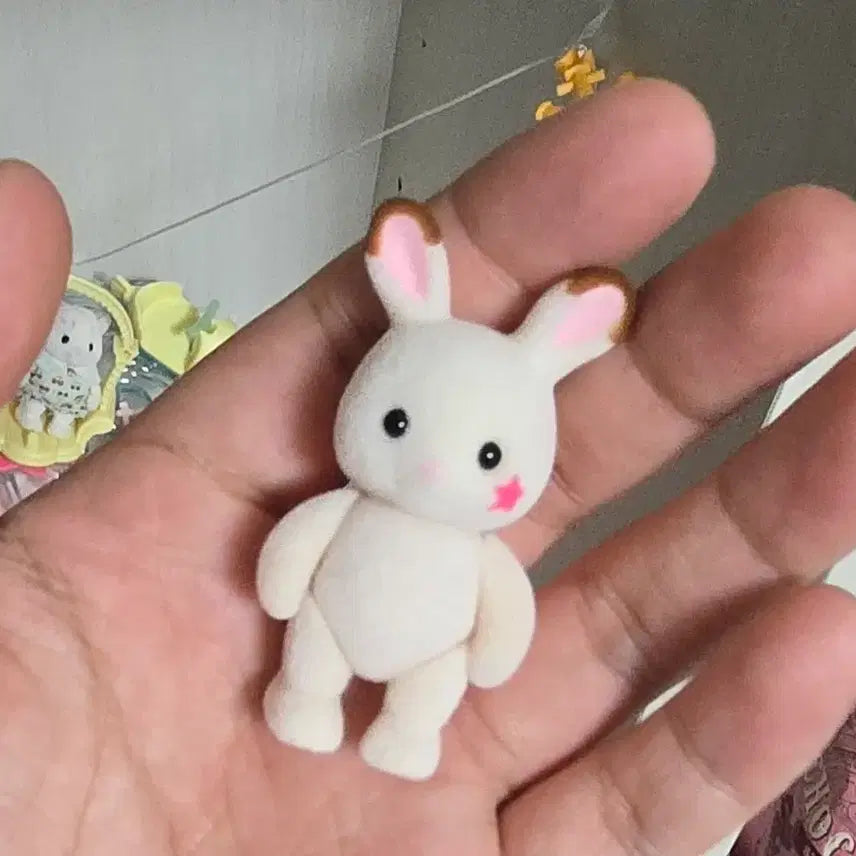 [BUNJANG] Sylvanian Families Baby Chocolate Rabbit / 실바니안 아기 초코 토끼