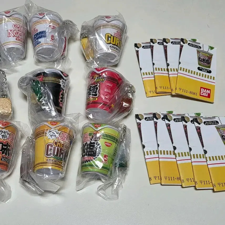 [BUNJANG] Nissin Cup Noodles 9 Types Set Capsule Toy / 닛신 컵누들 9종 세트 일괄 가챠 캡슐토이 일본 라멘