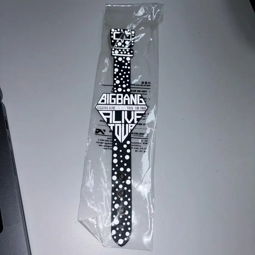 [BUNJANG] BIGBANG Alive Tour Glow Stick (BIGBANG Version) / (희귀) 빅뱅 얼라이브 투어 발광팔찌 (빅뱅버전)