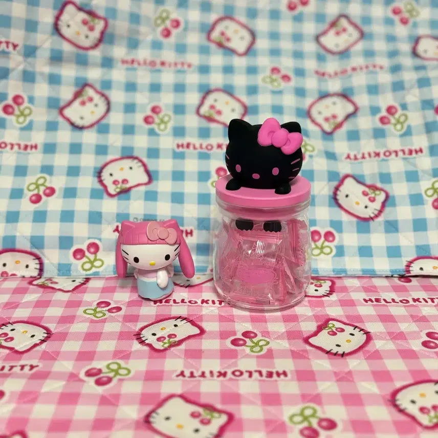 [BUNJANG] Sanrio Hello Kitty Robber Figure Tin Case / 롭이어키티 피규어 틴케이스