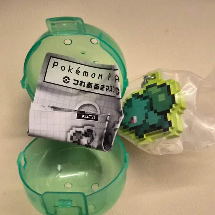 [BUNJANG] Sealed Bulbasaur Pixel Art Megalith Pokemon Gacha / [미개봉] 포켓몬 가챠 > 이상해씨 픽셀 아트 메지루시