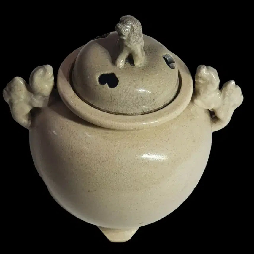 [BUNJANG] White Porcelain Lion Head Tripod Censer / 백자 사자 양이 삼족향로