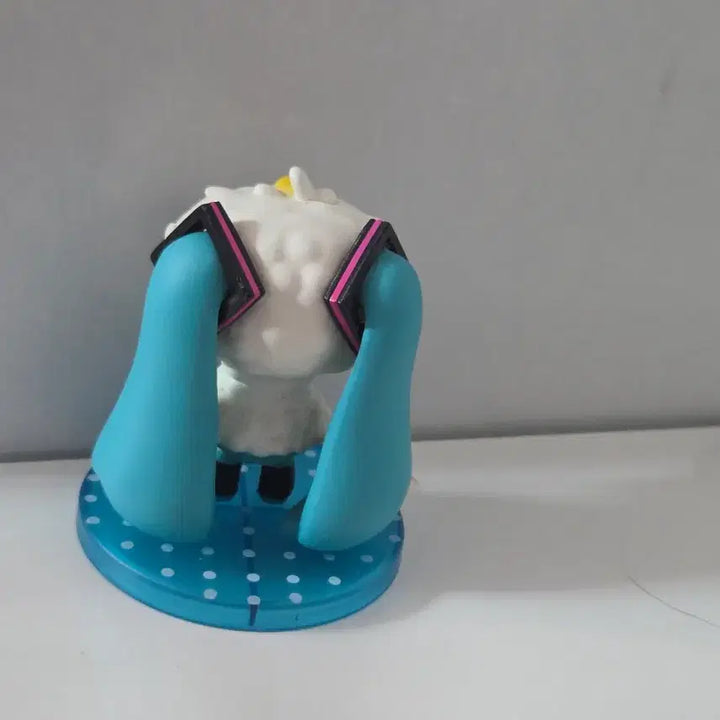 [BUNJANG] Hatsune Miku Shyguy Figure (Classic) / 하츠네 미쿠 슈마이군 피규어 고전피규어 박스X