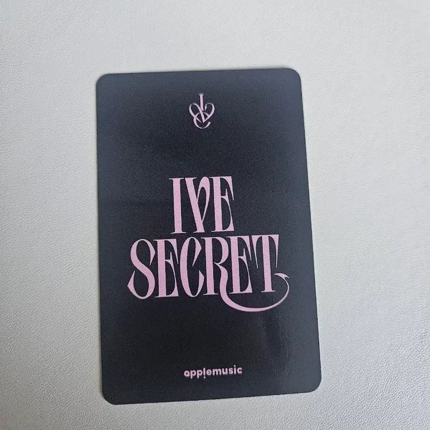 [BUNJANG] IVE Yujin Apple Music Photocard / 아이브 애플뮤직 안유진 포카