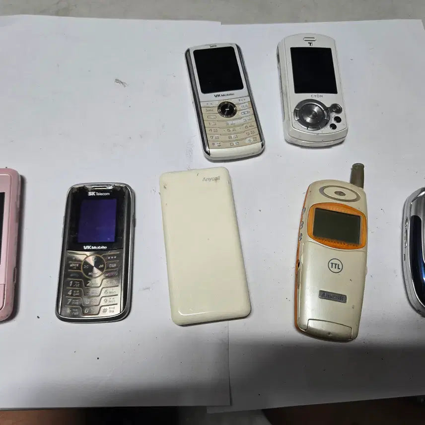 [BUNJANG] Vintage 90s Mobile Phones (Individual Pricing) / 올드폰, 폰수집 희귀폰 90년대 폰들 개당가격