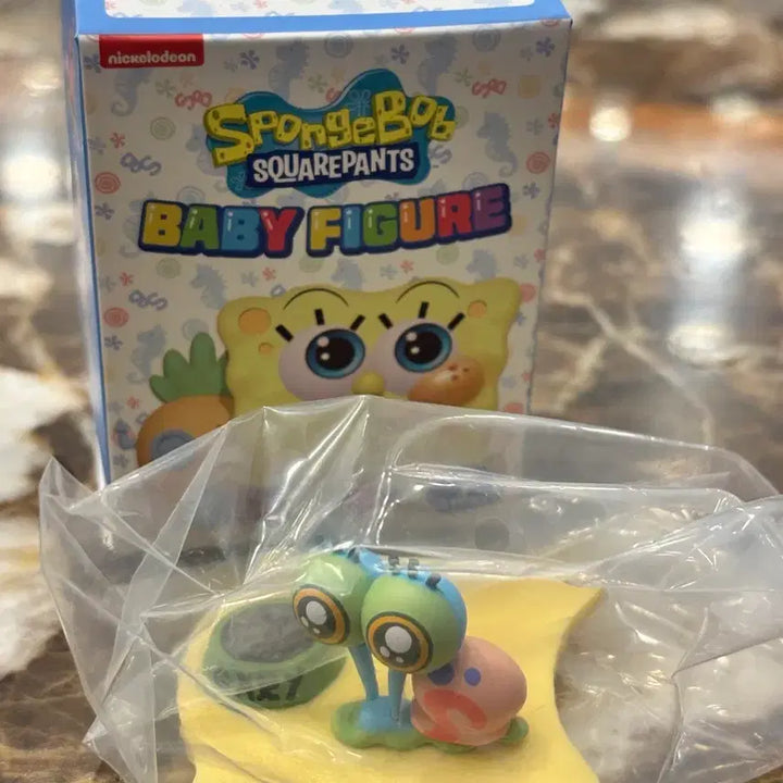 [BUNJANG] SpongeBob SquarePants Baby Figure - Gary &amp; Sandy / 스펀지밥베이비피규어 핑핑이 다람이