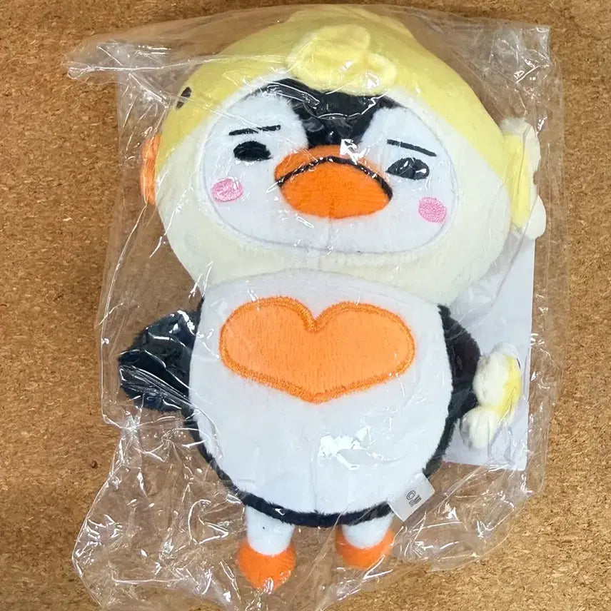 [BUNJANG] 2PM Junho "Bungeoppeng" "Bungeoppaeng" Plush Toy (Unused) / (미사용) 2pm 준호 붕어펭 펭펭이
