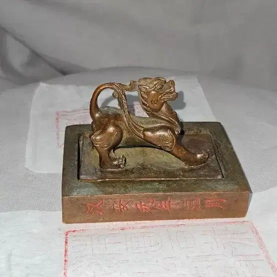 [BUNJANG] Kirin Kylin Dual Seal Stamp, Large Square Base, Decorative Stationery / 기린 조형 분리형 이중 인장,대형 사각 도장,문방 장식품 582g