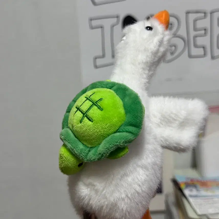 [BUNJANG] Turtle Shell Duck Plush Toy / 거북이 등껍질 쓴 오리 인형