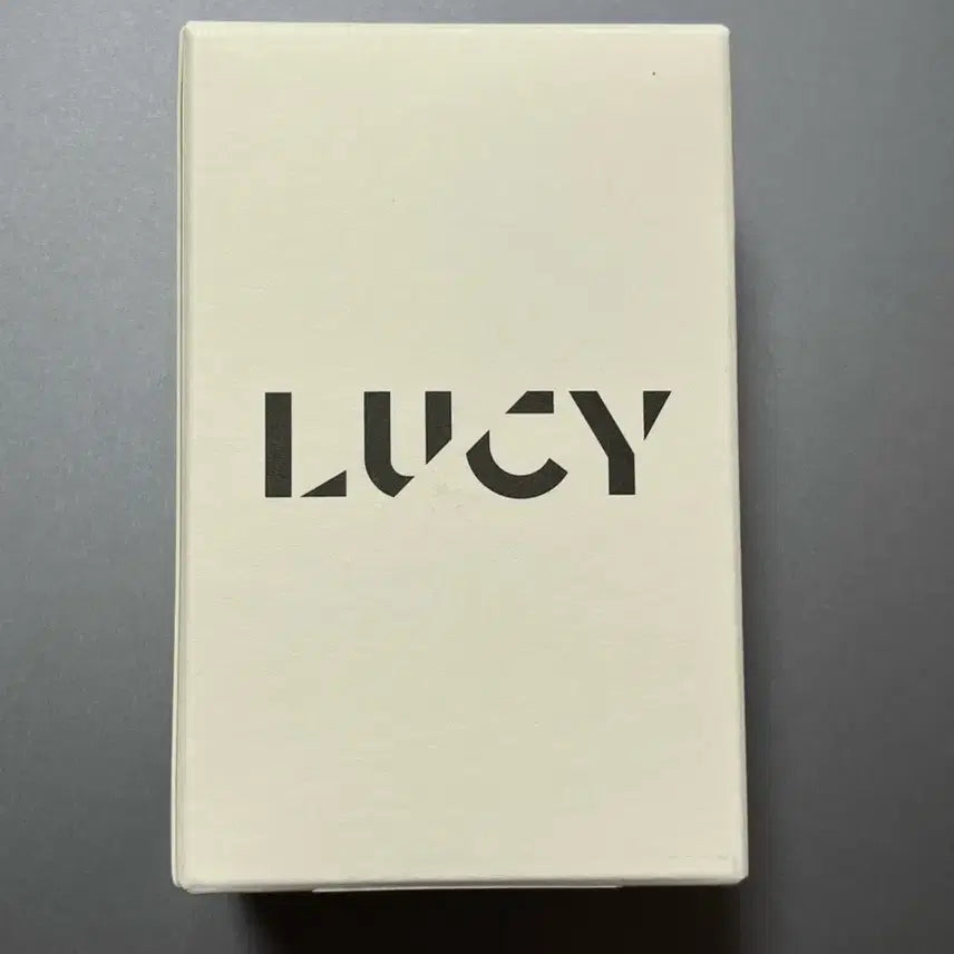 [BUNJANG] Lucy Sunstick Sealed Album / 루시 선스틱 미개봉 앨범 ( 선스틱 싸게 가져가세요)