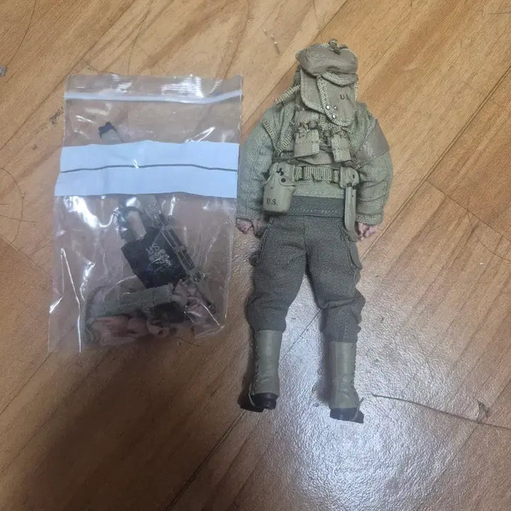 [BUNJANG] DID 2nd Ranger Battalion Infantry "Captain Miller" Action Figure (Saving Private Ryan) / 2차 세계대전 미합중국 육군 제2 레인저 대대 보병 피규어