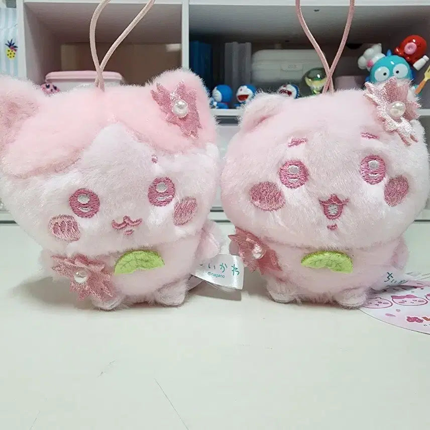 [BUNJANG] Monzzakui Cherry Blossom Mascot Doll Keychain Bundle Set / (새상품)먼작귀 벚꽃 마스코트 인형 키링 2개일괄