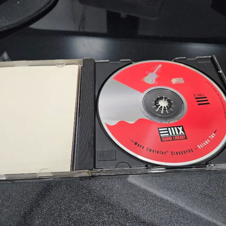 [BUNJANG] E-MU EIIIX Sound Library Vol. 2 (More Emulator Standards) Original Sampler CD-ROM / [희귀] E-MU 정품 샘플러 CD-ROM / EIIIX Sound Library Vol. 2 (More Emulator Standards)