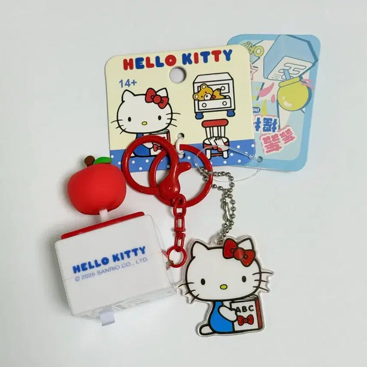 [BUNJANG] Hello Kitty Apple Gear Stick Keychain / 헬로키티 사과 기어봉 키링