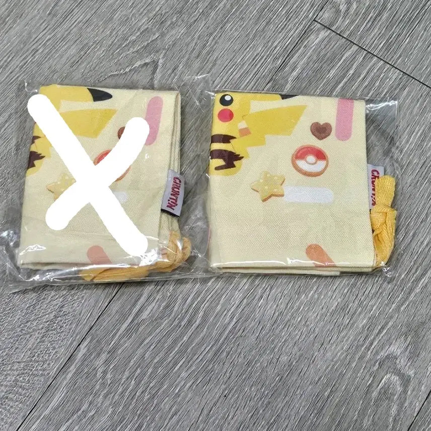 [BUNJANG] Crunches Pokémon Pikachu Pouch / 크런틴 포켓몬스터 피카츄 파우치 팔아요