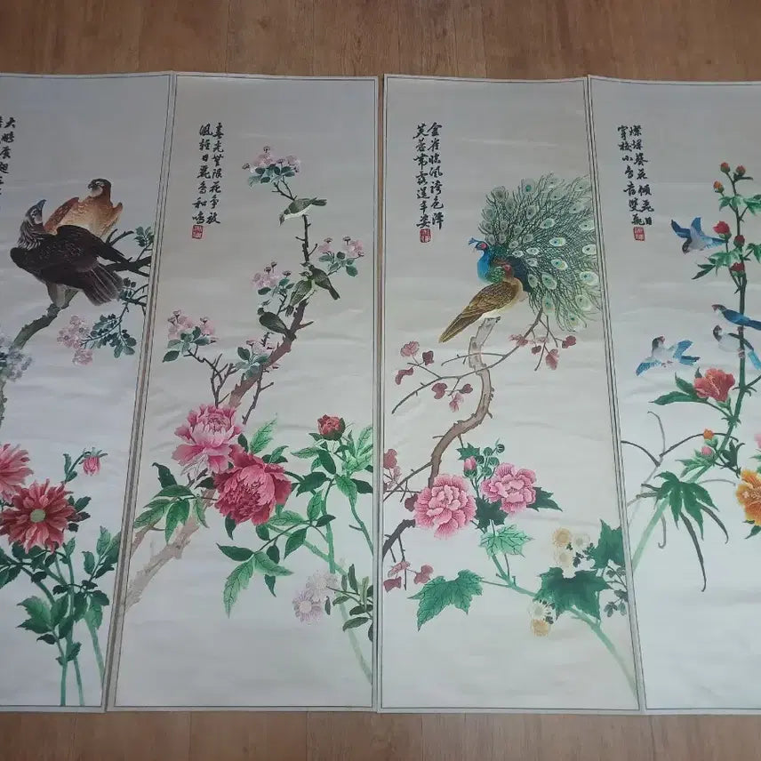[BUNJANG] Korean Folk Art 8-Panel Folding Screen with Embroidered Birds and Flowers / 40.근대사 수집품 8폭병풍 화조도 손자수 새 그림 병풍