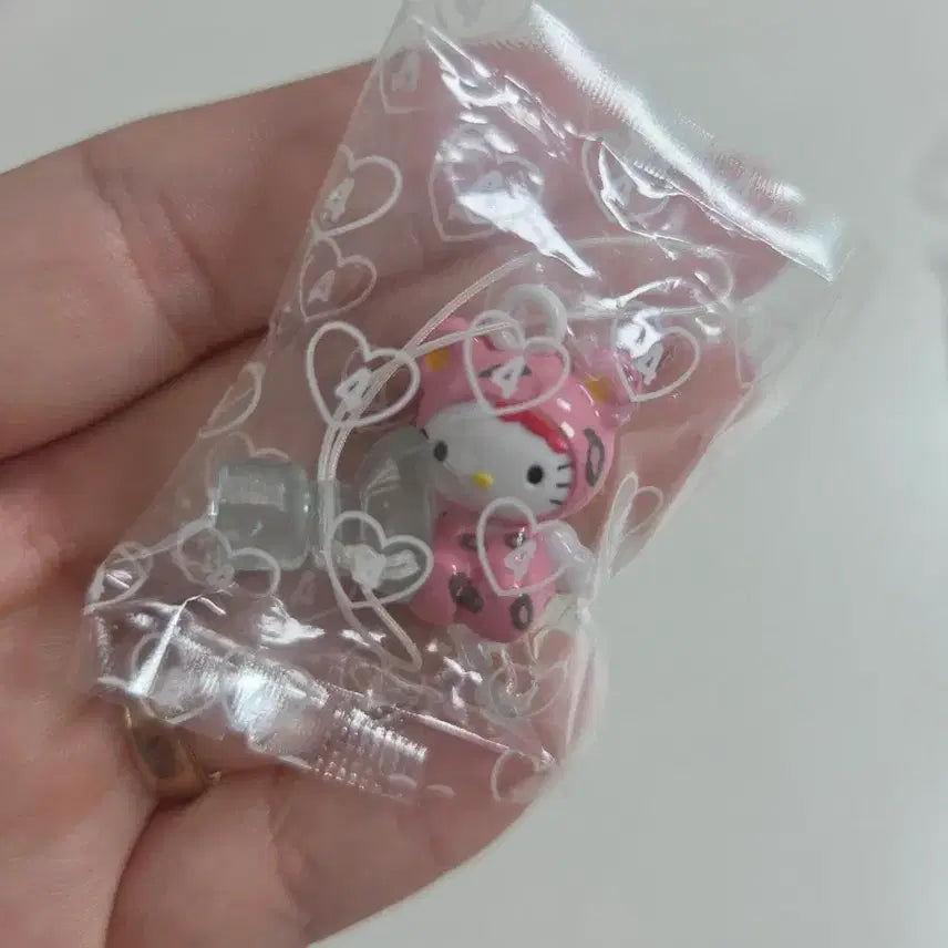 [BUNJANG] Sanrio Classic Kitty String Strap Kitty Animal Figure Pink Panther / 고전키티 줄줄이 스트랩 키티동물 피규어 핑크표범