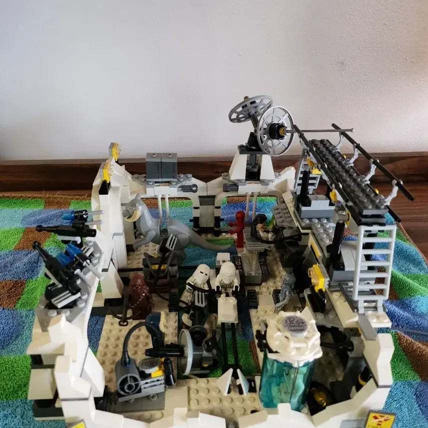 [BUNJANG] LEGO Star Wars Hoth Attack Base / 레고 스타워즈 Hoth 공격 베이스