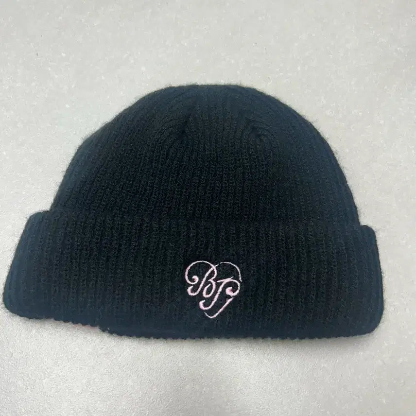 [BUNJANG] Verdy x BLACKPINK Beanie (New) / 베르디 x 블랙핑크 비니(새상품)