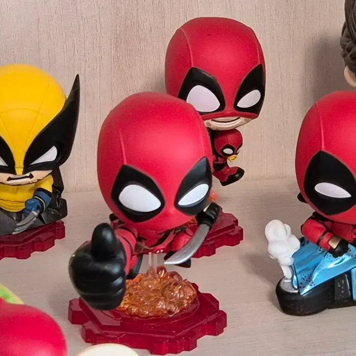[BUNJANG] Hot Toys Cosbi Deadpool &amp; Wolverine Figure 4-Figure Bundle Set / 데드풀과 울버린 핫토이 코스비 피규어 4종 일괄판매
