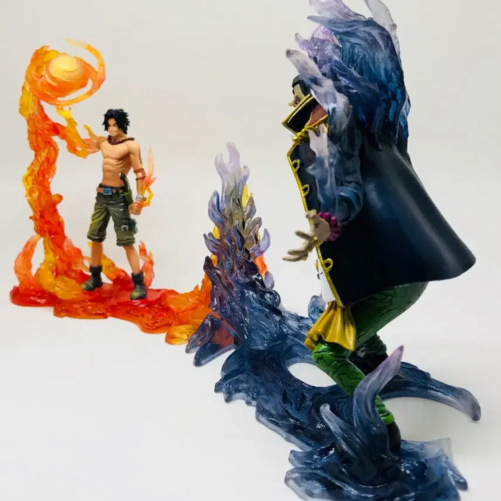 [BUNJANG] DXF The Rivals Ace VS Blackbeard Figure / DXF 더 라이벌 에이스 VS 검은수염