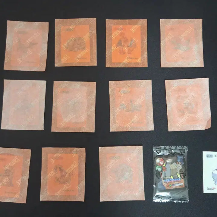 [BUNJANG] Pokemon Stickers (12 Types) &amp; Magnet (1 Type) Bundle Set / 포켓몬 띠부실 12종 및 마그넷 1종 일괄 판매
