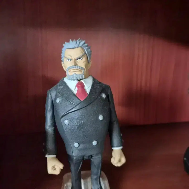 [BUNJANG] One Piece Kuzan &amp; Garp Figure Bundle Set / (배송비 포함) 원피스 쿠잔, 거프 피규어 일괄 판매합니다.