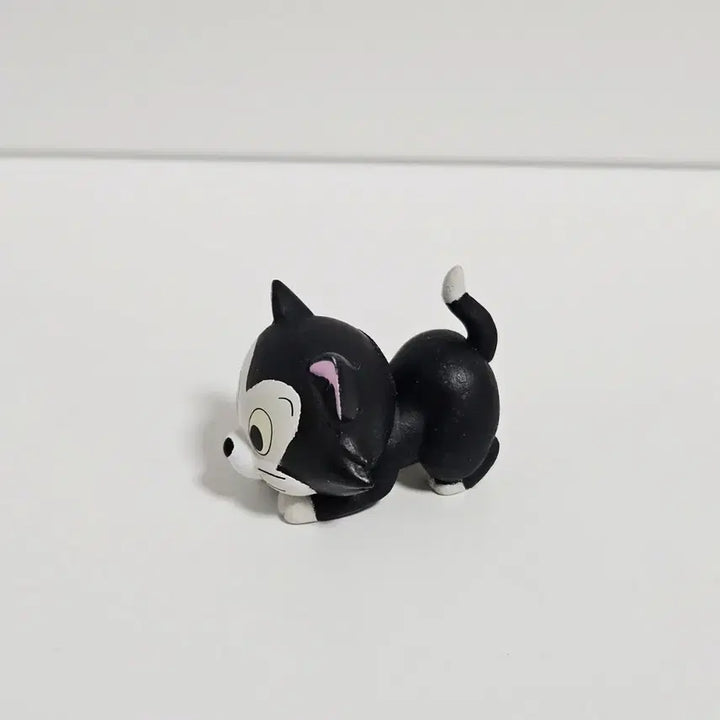 [BUNJANG] Disney Authentic Pinocchio Figaro Mini Figurine / 디즈니 정품 피노키오 피가로 미니 피규어