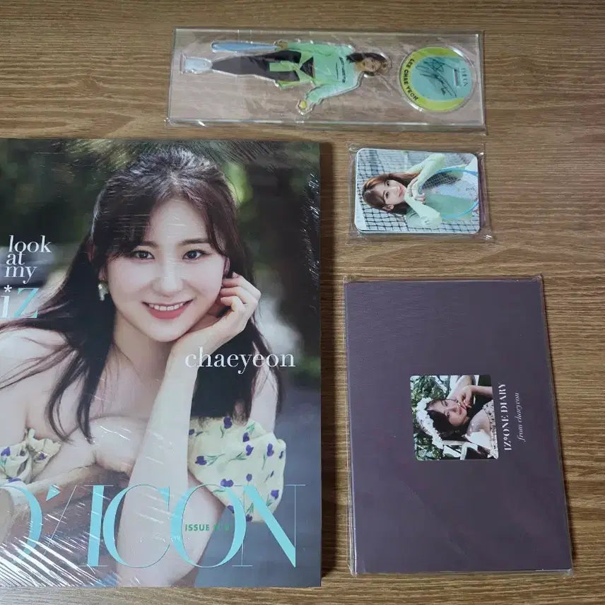 [BUNJANG] IZ*ONE Chaeyeon DICON Photobook / 아이즈원 이채연 디아이콘 화보집 포토북