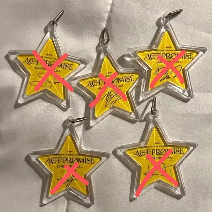 [BUNJANG] TXT Yeonjun Star Confetti Keychain / TXT 투바투 별컨페티 키링 연준 투모로우 일본 컨페티