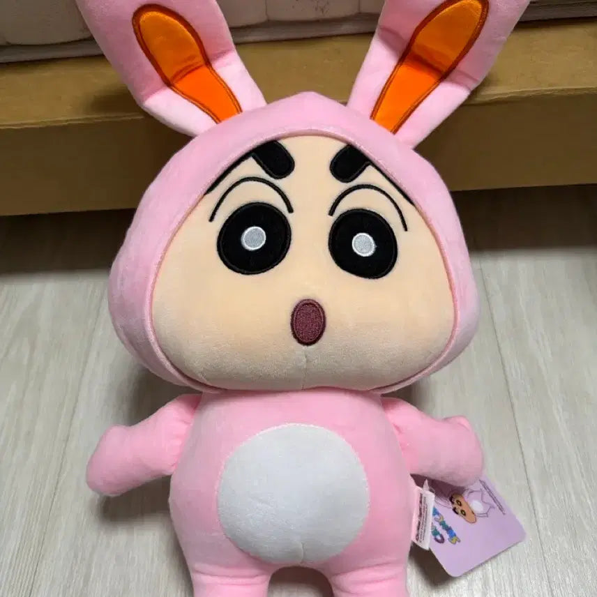 [BUNJANG] Crayon Shin-chan Pink Rabbit Plush (Medium, 35cm) / 짱구 분홍색 토끼 중형 인형 (35cm)